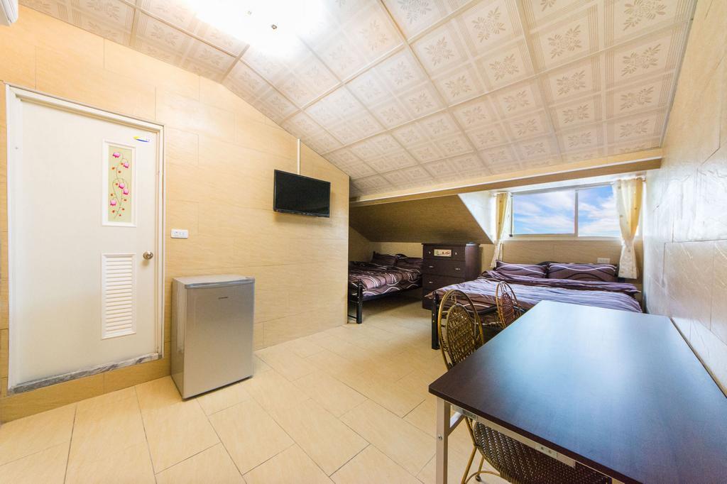 Red Crown Jacana B&B Taitung ภายนอก รูปภาพ